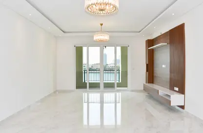 Apartment - 2 Bedrooms - 3 Bathrooms for sale in Viva West - Viva Bahriyah - The Pearl Island - Doha