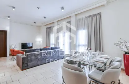 Apartment - 2 Bedrooms - 2 Bathrooms for sale in The Pearl Island - Doha