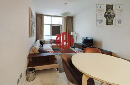 Apartment - 1 Bedroom - 2 Bathrooms for rent in Navigation Tower - West Bay - West Bay - Doha