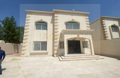 Villa - 5 Bedrooms - 5 Bathrooms for rent in Al Maamoura - Al Maamoura - Doha