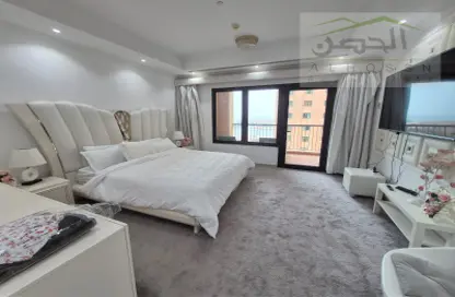 Apartment - 2 Bedrooms - 2 Bathrooms for rent in West Porto Drive - Porto Arabia - The Pearl Island - Doha