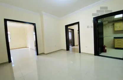 Apartment - 3 Bedrooms - 3 Bathrooms for rent in Tameer Residence East - Al Rayyan Road - Al Sadd - Doha