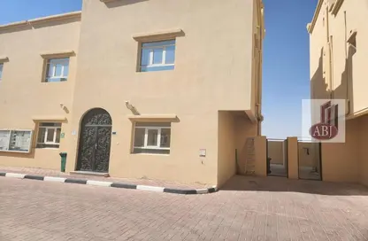 Compound - 5 Bedrooms - 5 Bathrooms for rent in Umm Al Amad - Umm Al Amad - Al Shamal