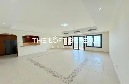 Apartment - 3 Bedrooms - 4 Bathrooms for rent in West Porto Drive - Porto Arabia - The Pearl Island - Doha