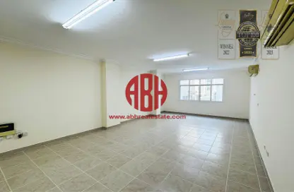 Apartment - 3 Bedrooms - 3 Bathrooms for rent in Anas Street - Fereej Bin Mahmoud North - Fereej Bin Mahmoud - Doha