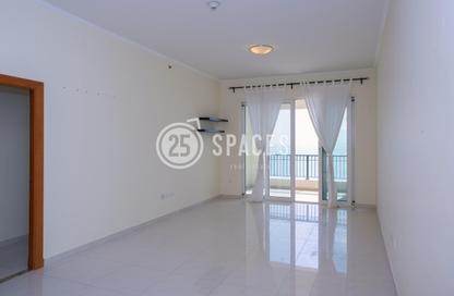 Apartment - 2 Bedrooms - 3 Bathrooms for rent in Viva East - Viva Bahriyah - The Pearl Island - Doha