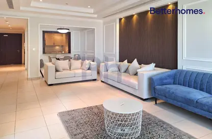 Apartment - 1 Bedroom - 2 Bathrooms for rent in Tower 24 - Porto Arabia - The Pearl Island - Doha