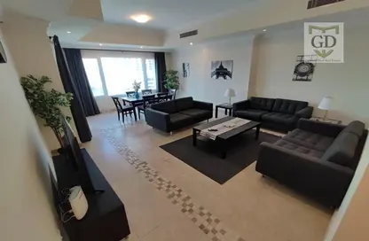 Apartment - 1 Bedroom - 2 Bathrooms for sale in Porto Arabia - The Pearl Island - Doha