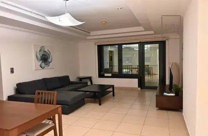 Apartment - 1 Bedroom - 2 Bathrooms for sale in West Porto Drive - Porto Arabia - The Pearl Island - Doha