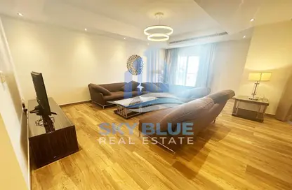 Apartment - 3 Bedrooms - 2 Bathrooms for rent in Lusail City - Lusail