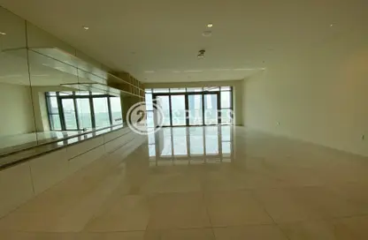 Apartment - 2 Bedrooms - 3 Bathrooms for sale in Lusail City - Lusail