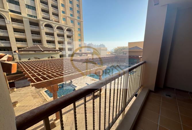 Apartment - 1 Bathroom for sale in East Porto Drive - Porto Arabia - The Pearl Island - Doha