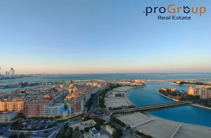 Penthouse - 1 Bedroom - 2 Bathrooms for rent in East Porto Drive - Porto Arabia - The Pearl Island - Doha