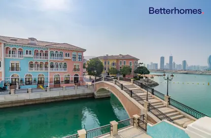 Apartment - 3 Bedrooms - 4 Bathrooms for rent in Carnaval - Qanat Quartier - The Pearl Island - Doha