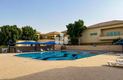 صورة لـ حوض سباحة فيلا - 4 غرف نوم - 4 حمامات للايجار في ناين بيرلز كومباوند - الوعب - الدوحة ، صورة رقم 1