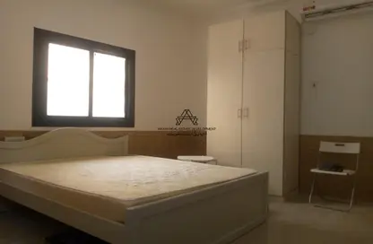 Apartment - 1 Bathroom for rent in Gulf Residences - Umm Ghuwailina - Doha