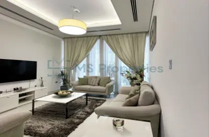 Villa - 5 Bedrooms - 5 Bathrooms for rent in Les Roses 1 - Les Roses Compound - Doha