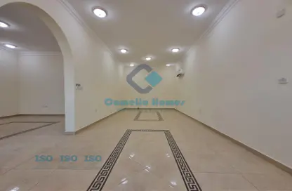 Villa - 6 Bedrooms - 7 Bathrooms for rent in Al Kharaitiyat - Al Kharaitiyat - Umm Salal Mohammed