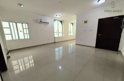 Apartment - 2 Bedrooms - 2 Bathrooms for rent in Al Mansoura - Al Mansoura - Doha