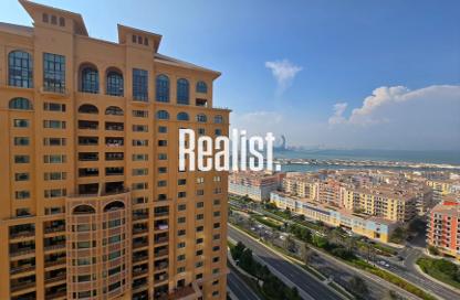 Apartment - 1 Bedroom - 2 Bathrooms for sale in Tower 13 - Porto Arabia - The Pearl Island - Doha