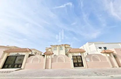 Villa - 7 Bedrooms for rent in Al Sakhama - Doha