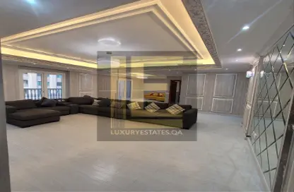 Apartment - 3 Bedrooms - 5 Bathrooms for sale in West Porto Drive - Porto Arabia - The Pearl Island - Doha