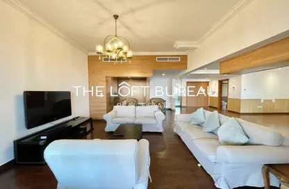 Apartment - 3 Bedrooms - 4 Bathrooms for rent in West Porto Drive - Porto Arabia - The Pearl Island - Doha