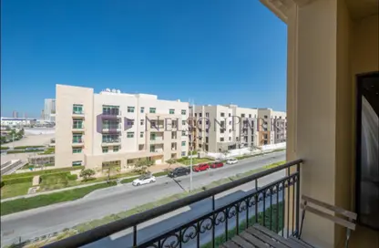 Apartment - 2 Bedrooms - 3 Bathrooms for sale in Regency Residence Fox Hills 2 - Lusail