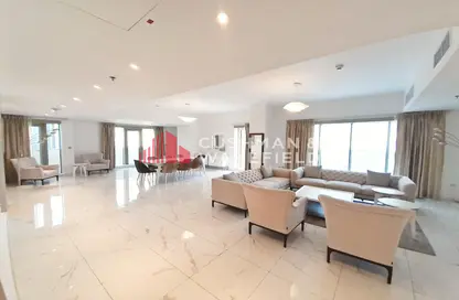 Apartment - 4 Bedrooms - 4 Bathrooms for rent in West Bay Tower - West Bay - West Bay - Doha