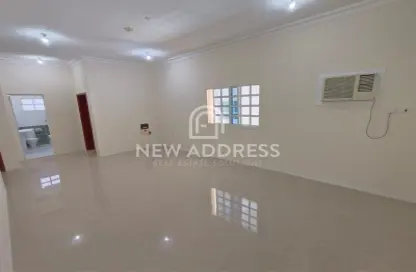 Apartment - 2 Bedrooms - 2 Bathrooms for rent in Al Muntazah Street - Al Muntazah - Doha