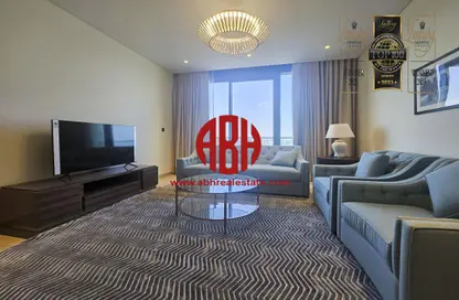 Apartment - 2 Bedrooms - 3 Bathrooms for rent in Marina Tower 12 - Marina District - Lusail