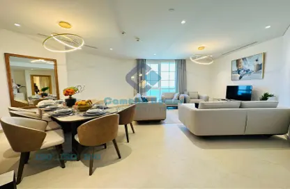 Apartment - 2 Bedrooms - 4 Bathrooms for rent in Floresta Gardens - The Pearl Island - Doha