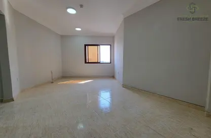 Apartment - 2 Bedrooms - 2 Bathrooms for rent in Al Muntazah Street - Al Muntazah - Doha