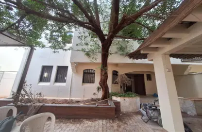 Villa - 3 Bedrooms - 3 Bathrooms for rent in Al Sadd Road - Al Sadd - Doha