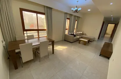 Apartment - 2 Bedrooms - 3 Bathrooms for rent in Al Muntazah Street - Al Muntazah - Doha