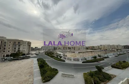 Apartment - 2 Bedrooms - 2 Bathrooms for rent in Piazza 2 - La Piazza - Fox Hills - Lusail