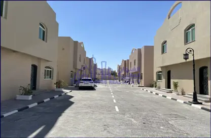 Villa - 3 Bedrooms - 3 Bathrooms for rent in Ain Khaled - Ain Khaled - Doha