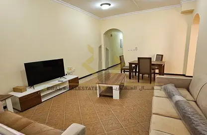 Apartment - 2 Bedrooms - 2 Bathrooms for rent in Musheireb - Musheireb - Doha