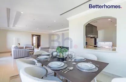 Apartment - 2 Bedrooms - 3 Bathrooms for rent in West Porto Drive - Porto Arabia - The Pearl Island - Doha