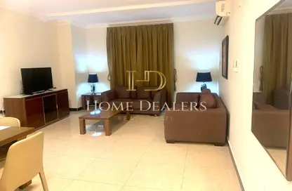 Apartment - 1 Bedroom - 1 Bathroom for rent in Umm Ghuwalina - Umm Ghuwailina - Doha