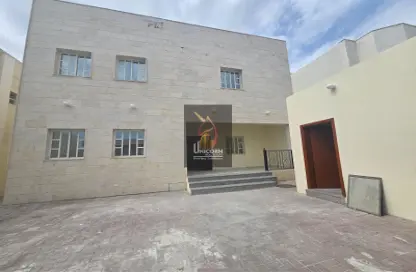 Villa - 6 Bedrooms - 7+ Bathrooms for rent in Al Sakhama - Doha