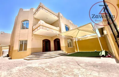 Villa - 6 Bedrooms - 7 Bathrooms for rent in Tadmur Street - Old Airport Road - Doha