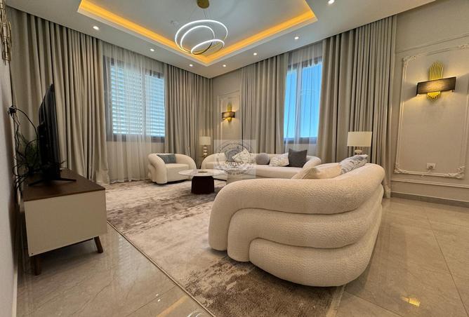 Apartment - 2 Bedrooms - 3 Bathrooms for rent in Aspire Zone - Al Waab - Doha