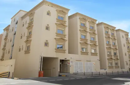 Apartment - 2 Bedrooms - 2 Bathrooms for rent in Al Nasr Street - Al Nasr - Doha