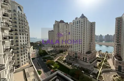 Apartment - 2 Bedrooms - 3 Bathrooms for rent in Floresta Gardens - Floresta Gardens - The Pearl Island - Doha