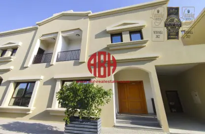 Compound - 5 Bedrooms - 5 Bathrooms for rent in Al Mirqab Complex 1 - Al Markhiya - Doha