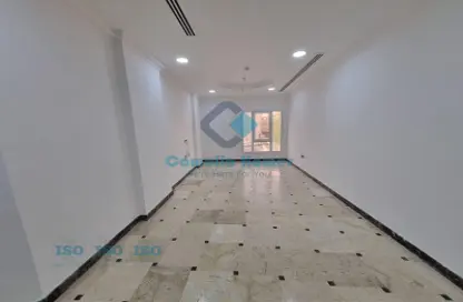 Apartment - 3 Bedrooms - 3 Bathrooms for rent in Al Zubair Bakkar Street - Al Sadd - Doha