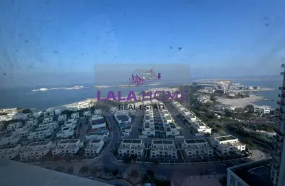 Apartment - 3 Bedrooms - 4 Bathrooms for rent in Floresta Gardens - Floresta Gardens - The Pearl Island - Doha