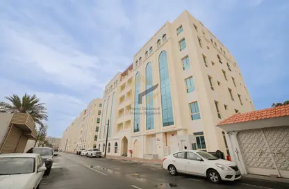 Apartment - 2 Bedrooms - 2 Bathrooms for rent in Al Nasr Street - Al Nasr - Doha