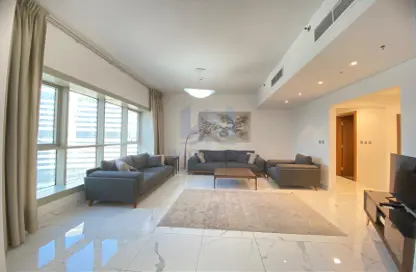 Apartment - 2 Bedrooms - 3 Bathrooms for rent in City Center Towers - West Bay - Doha